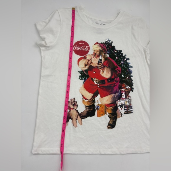Lucky brand Coca-Cola Festive Santa White T-Shirt - Picture 4 of 5